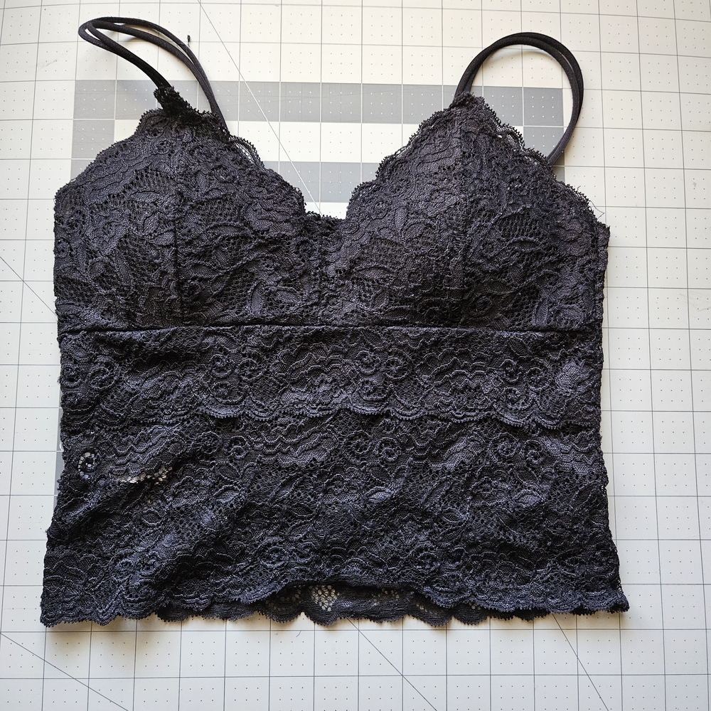 Elegant Black Lace Chemise